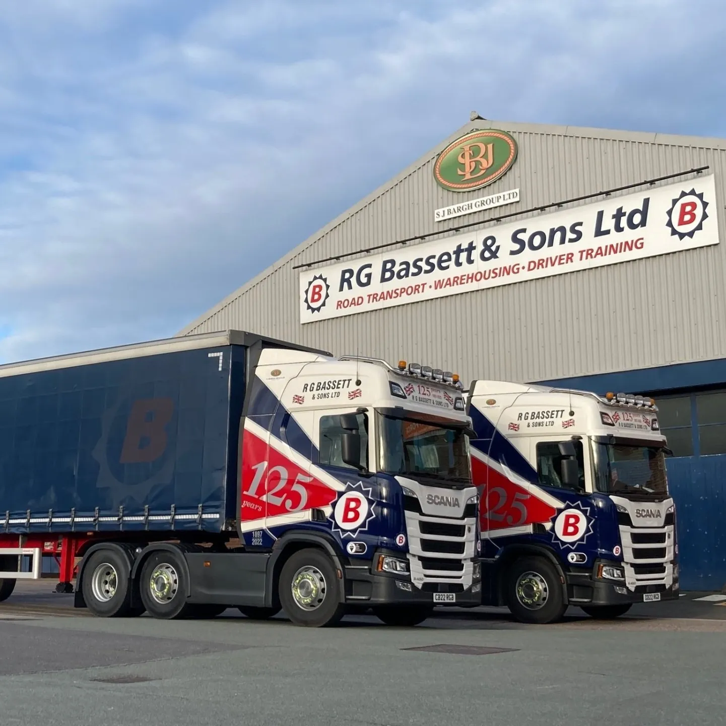 Special-edition Scania R450 tractor unit in red, white and blue Bassett's livery, commissioned for the 125th anniversary in 2022